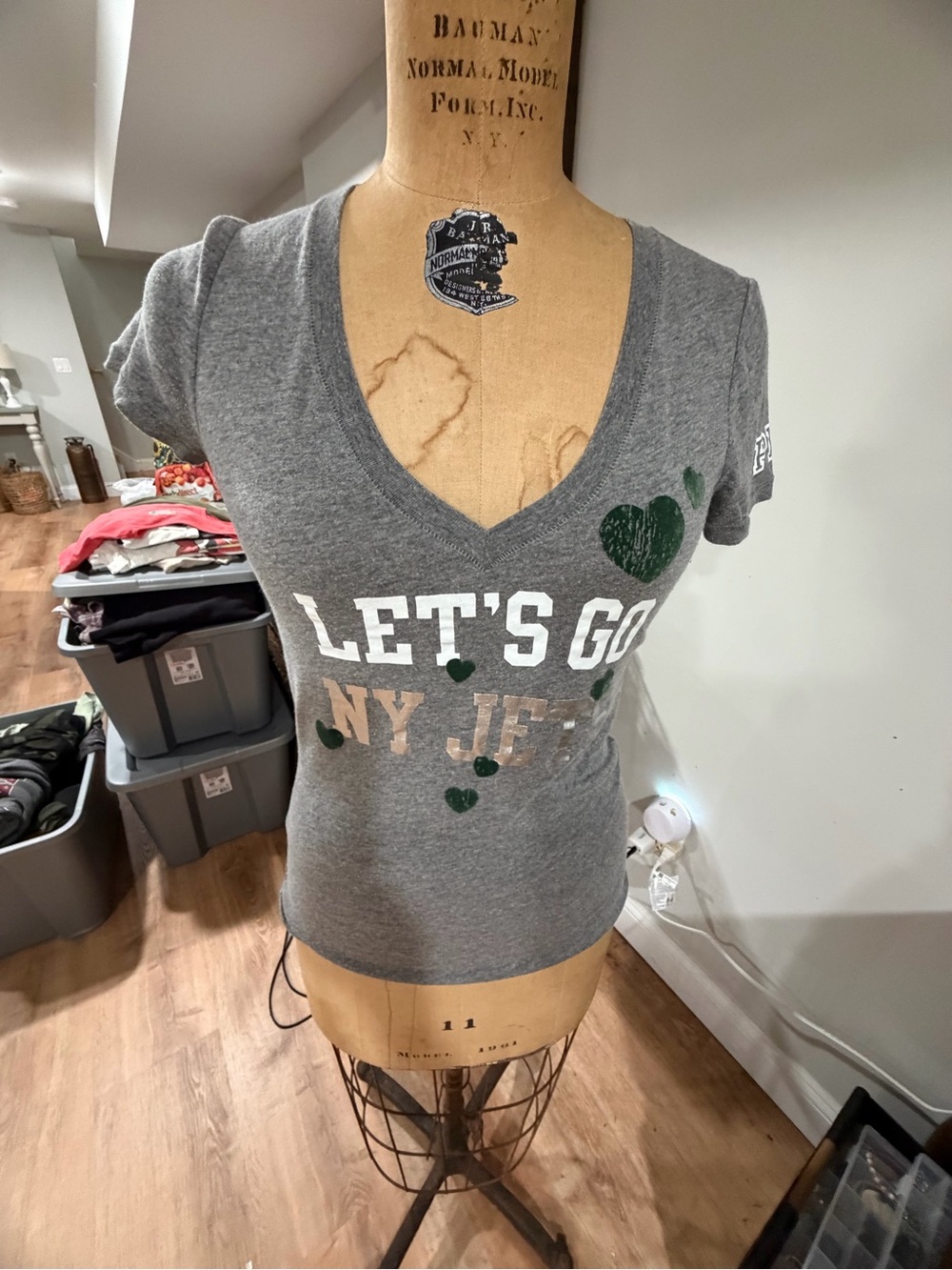 PINK Victoria's Secret Gray V-Neck 'LET'S GO NY JETS' Graphic Tee